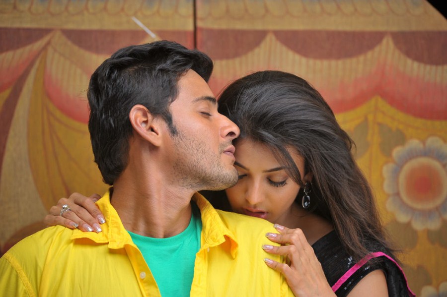 Kajal Aggarwal Hot Dance Photos